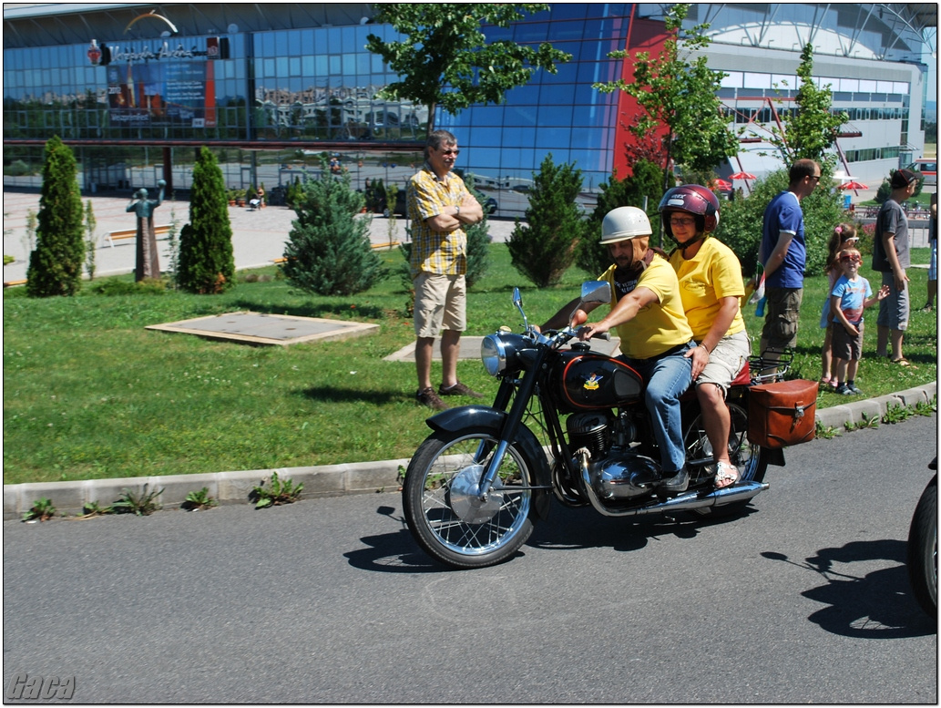 veteranmotortalalkozoveszpremelsogaca201200053