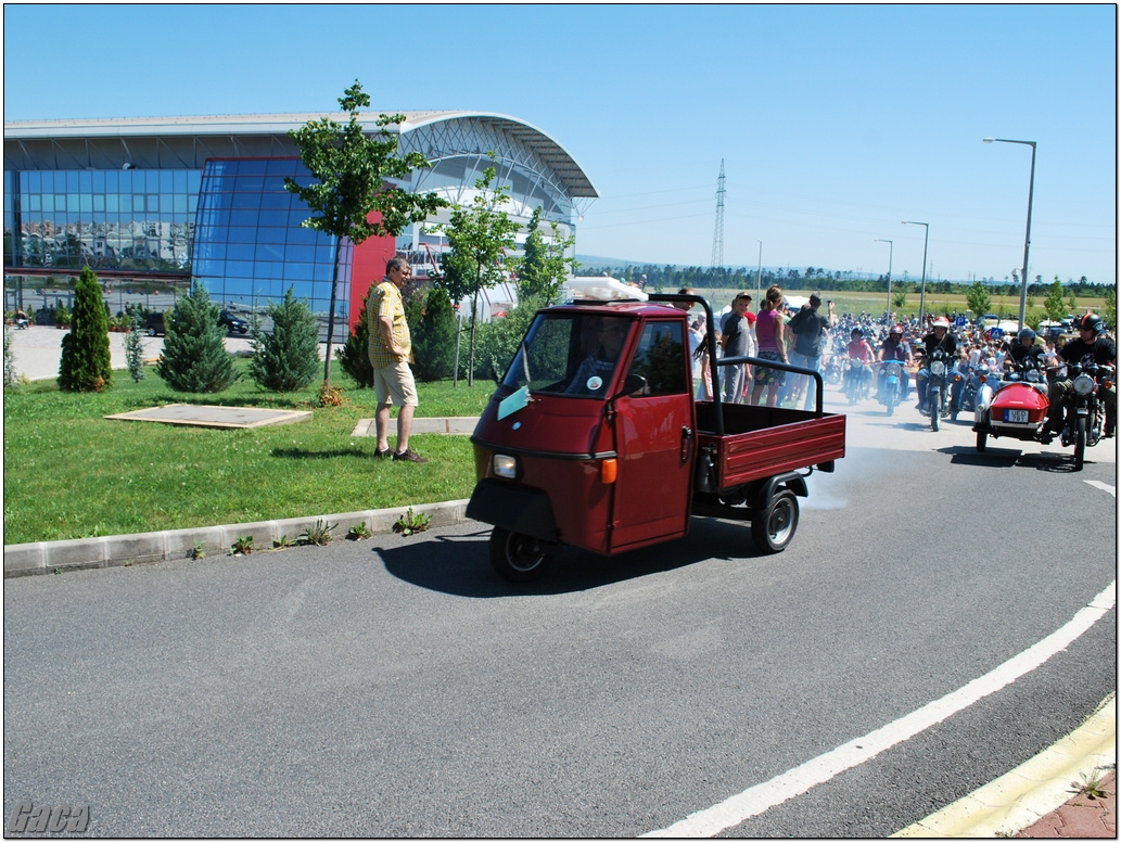 veteranmotortalalkozoveszpremelsogaca201200068