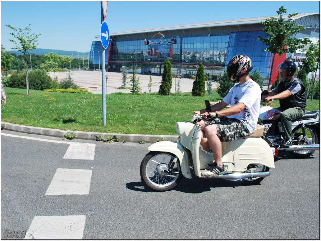 veteranmotortalalkozoveszpremelsogaca201200080