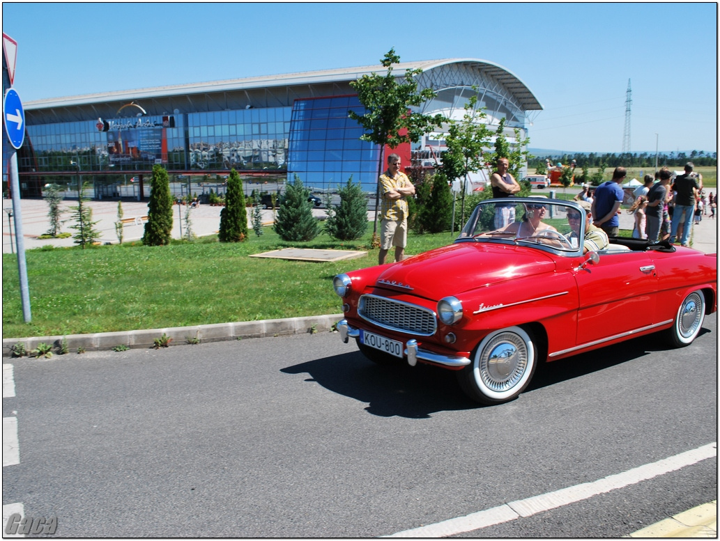 veteranmotortalalkozoveszpremelsogaca201200097