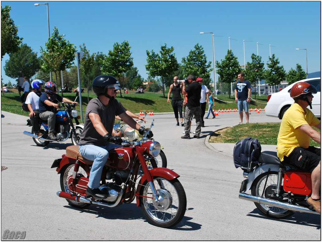 veteranmotortalalkozoveszpremelsogaca201200135