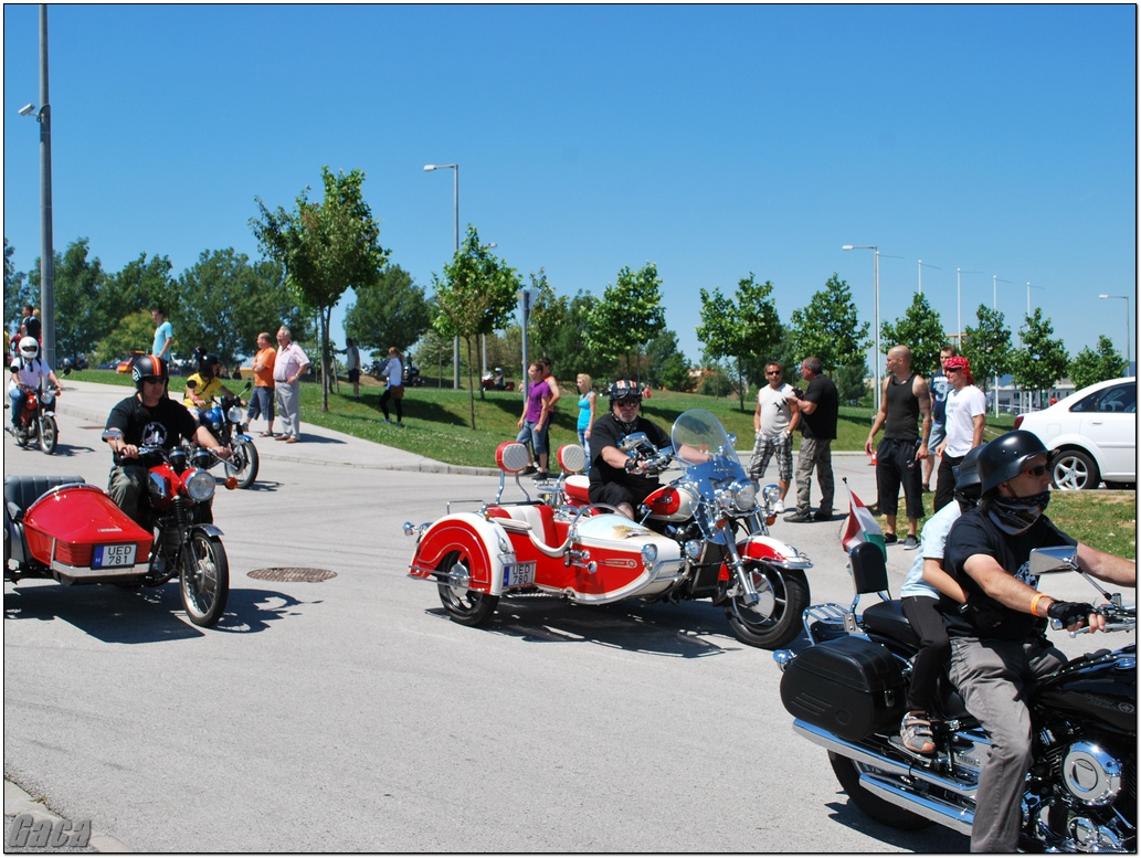 veteranmotortalalkozoveszpremelsogaca201200147