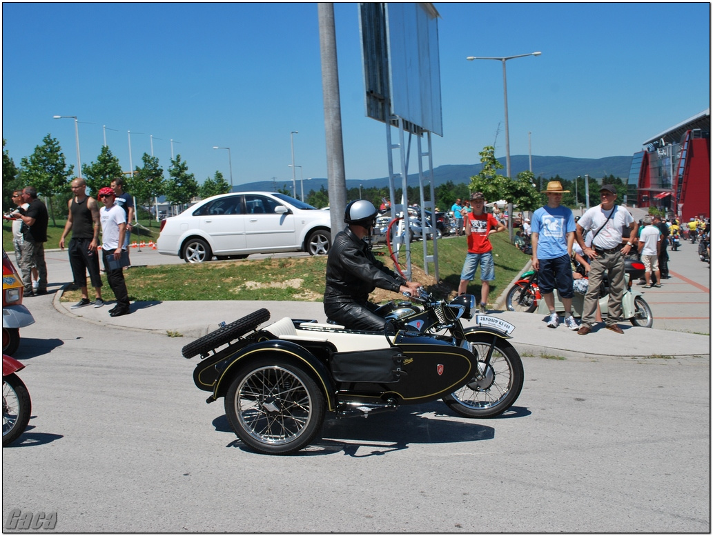 veteranmotortalalkozoveszpremelsogaca201200152