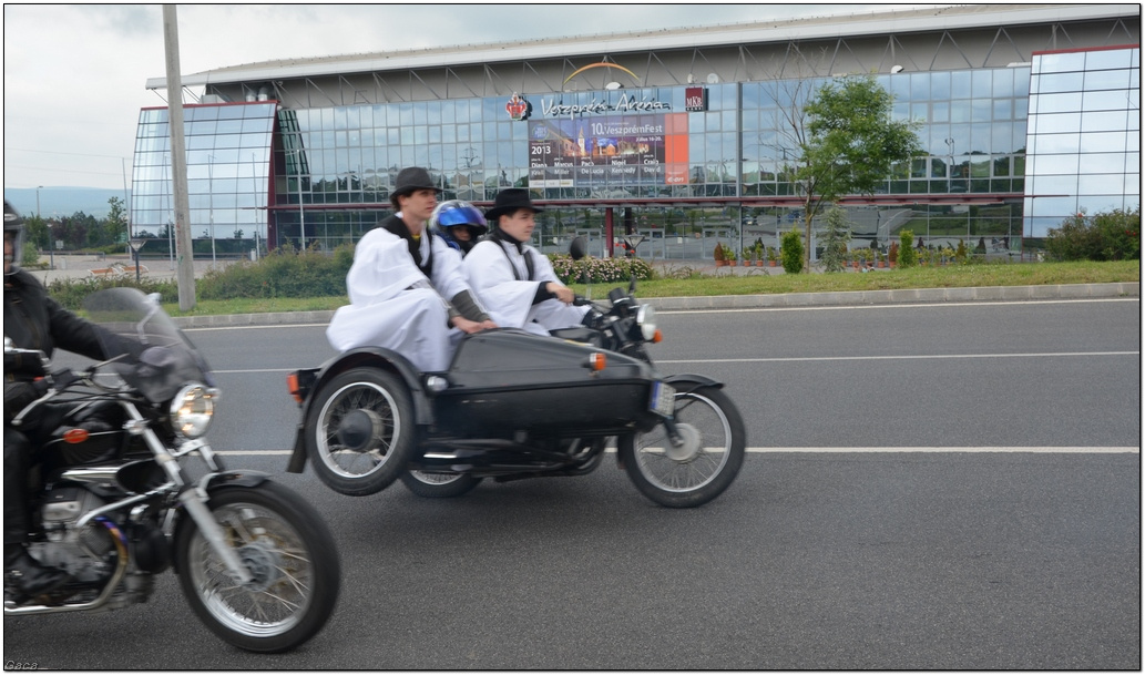 veszpremveteranmotortalakozogaca201300116