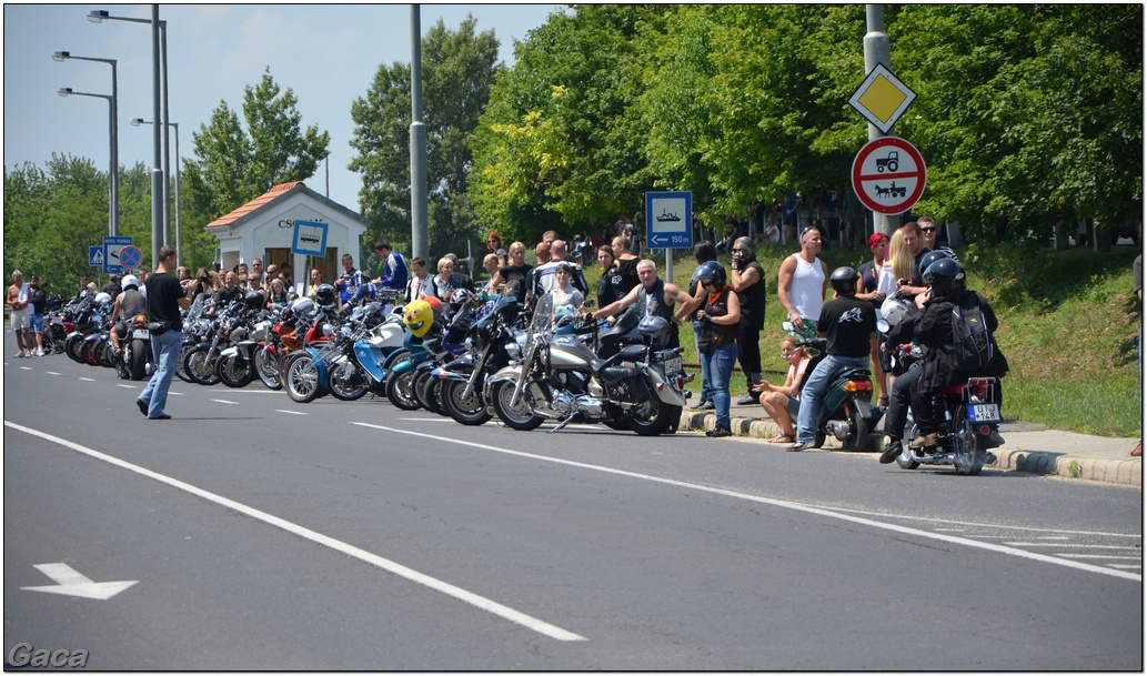 harleydavidsonopenroadfelvonulasmotorgaca201300053