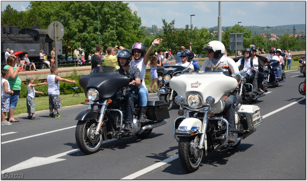 harleydavidsonopenroadfelvonulasmotorgaca201300063