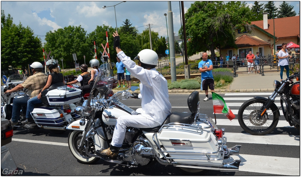 harleydavidsonopenroadfelvonulasmotorgaca201300073