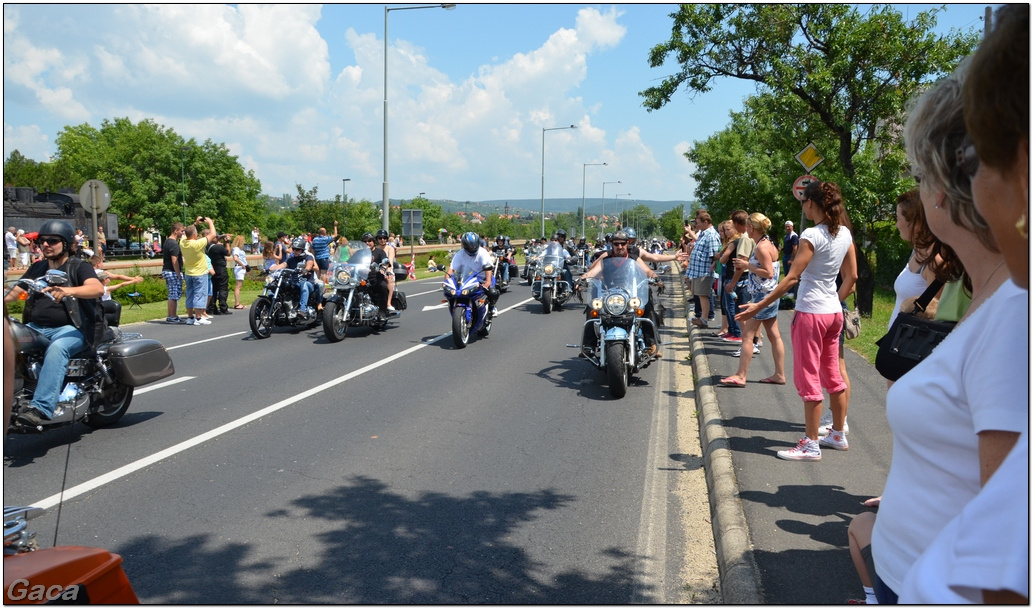 harleydavidsonopenroadfelvonulasmotorgaca201300076