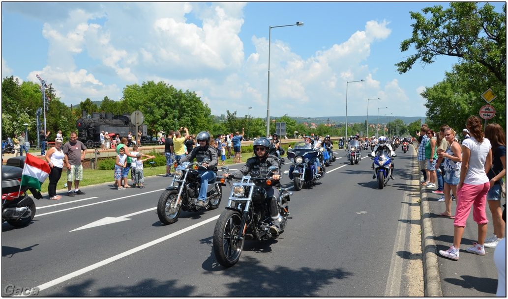 harleydavidsonopenroadfelvonulasmotorgaca201300081