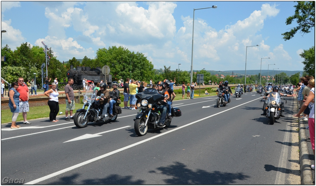 harleydavidsonopenroadfelvonulasmotorgaca201300088