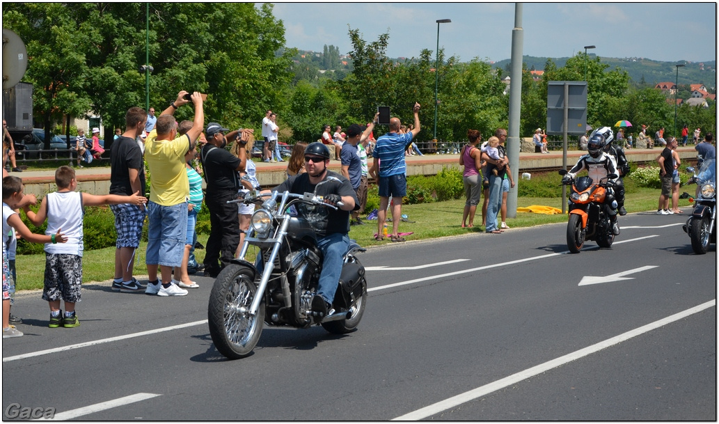 harleydavidsonopenroadfelvonulasmotorgaca201300111