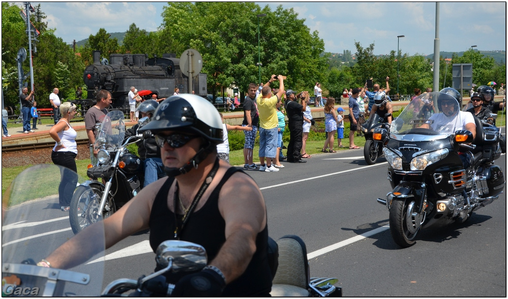 harleydavidsonopenroadfelvonulasmotorgaca201300116