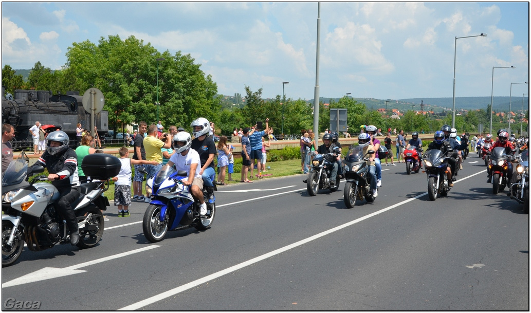 harleydavidsonopenroadfelvonulasmotorgaca201300140