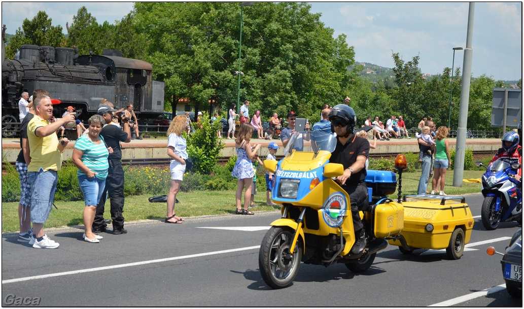 harleydavidsonopenroadfelvonulasmotorgaca201300153