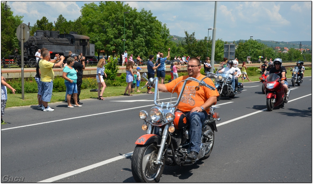 harleydavidsonopenroadfelvonulasmotorgaca201300170