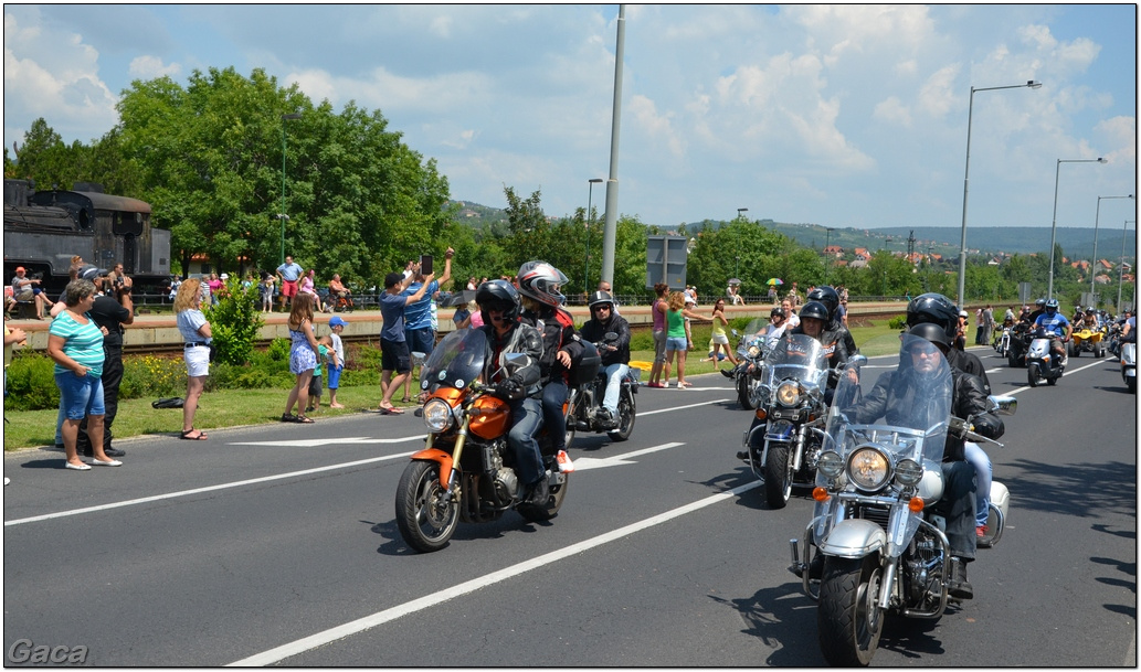 harleydavidsonopenroadfelvonulasmotorgaca201300173