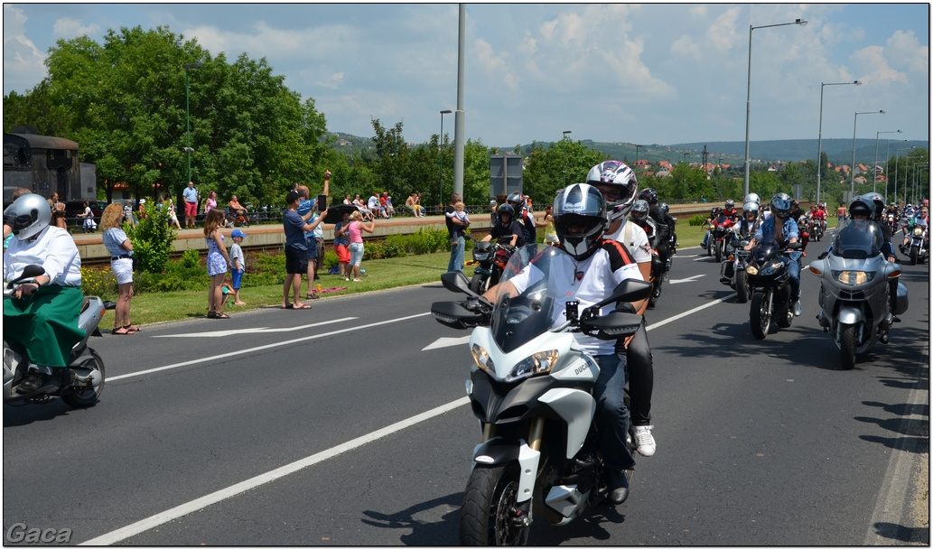 harleydavidsonopenroadfelvonulasmotorgaca201300180