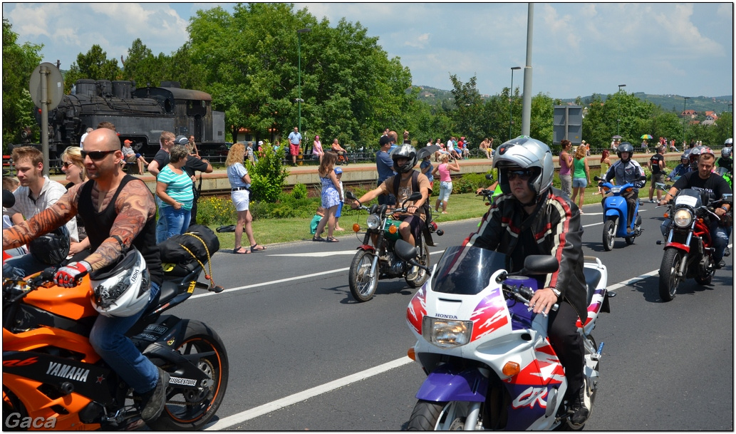 harleydavidsonopenroadfelvonulasmotorgaca201300188