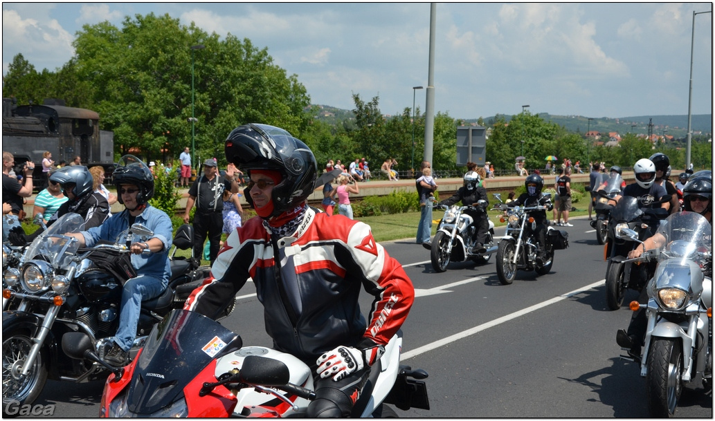 harleydavidsonopenroadfelvonulasmotorgaca201300204