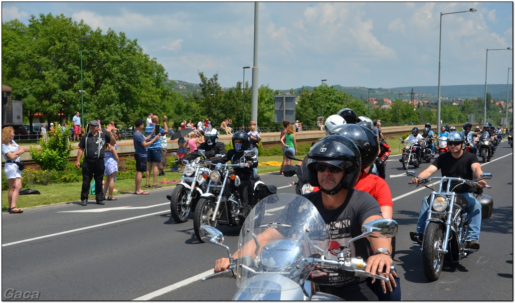 harleydavidsonopenroadfelvonulasmotorgaca201300205