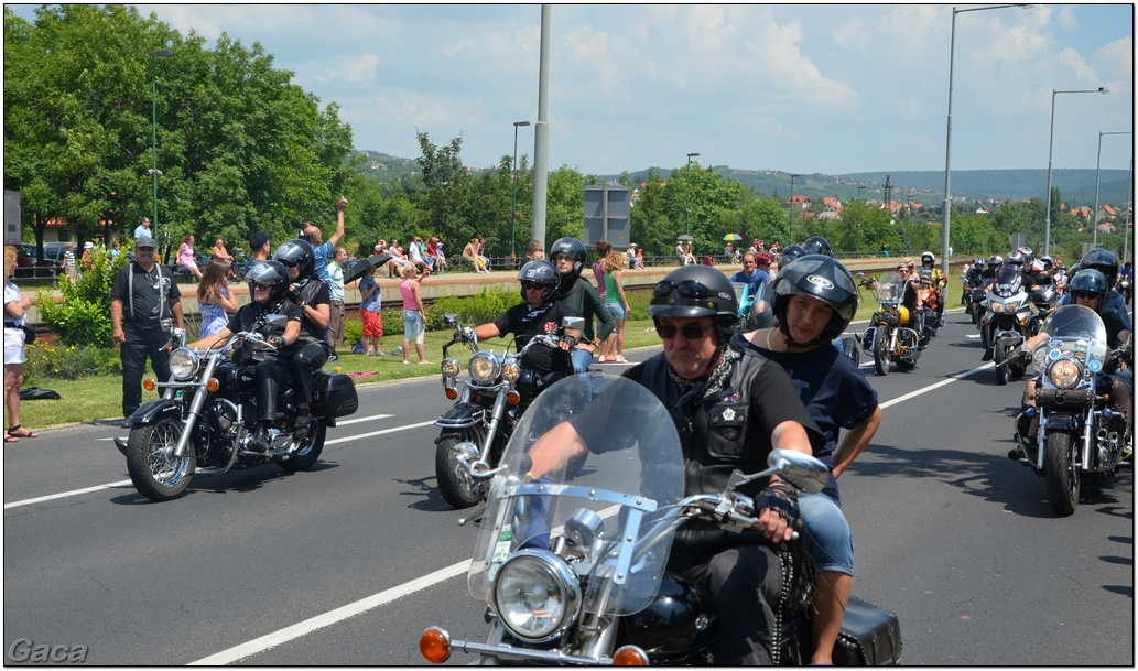 harleydavidsonopenroadfelvonulasmotorgaca201300218