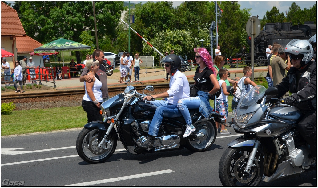 harleydavidsonopenroadfelvonulasmotorgaca201300252