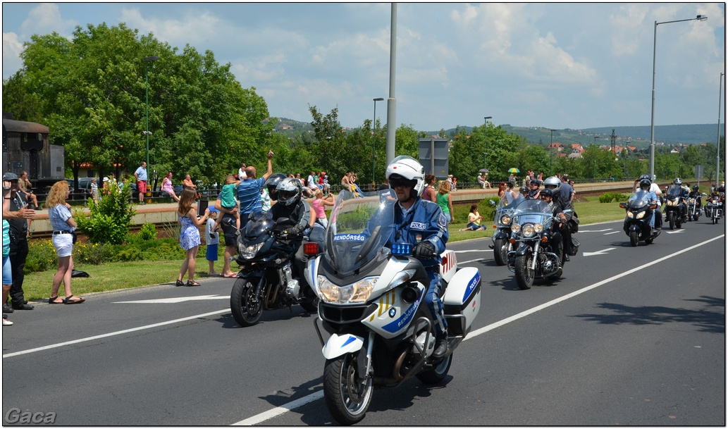 harleydavidsonopenroadfelvonulasmotorgaca201300256