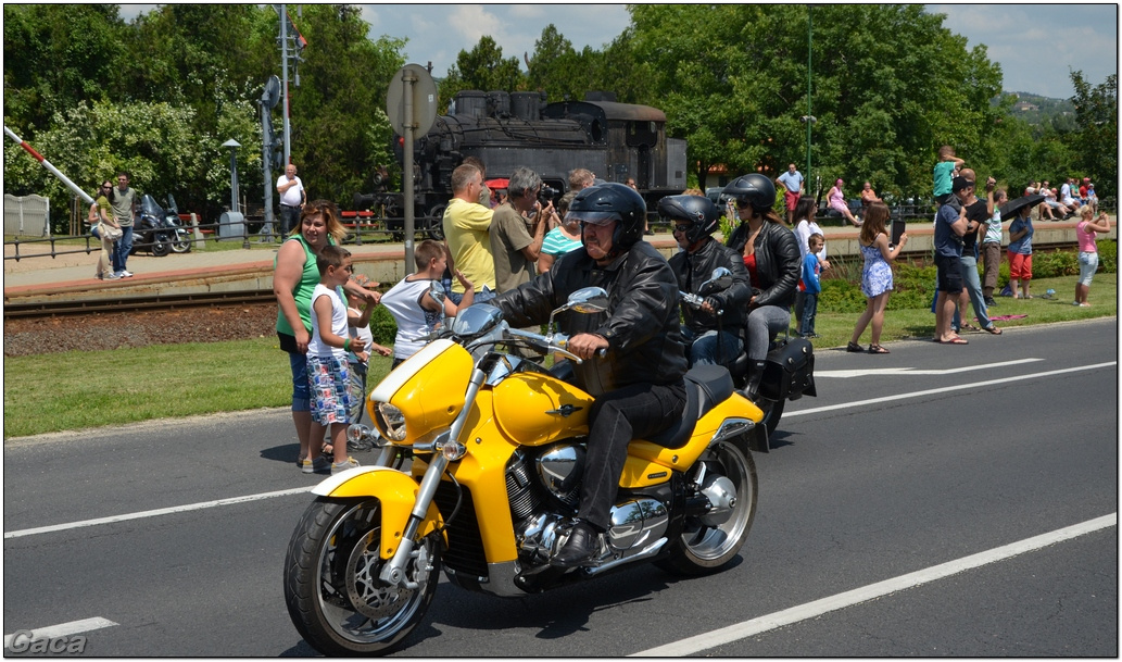 harleydavidsonopenroadfelvonulasmotorgaca201300271