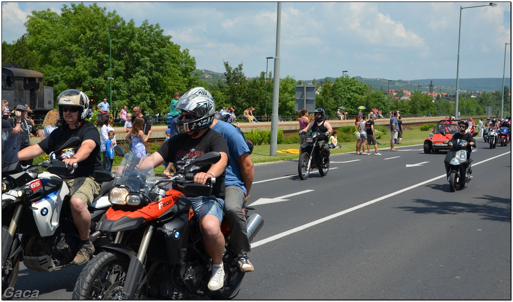 harleydavidsonopenroadfelvonulasmotorgaca201300275