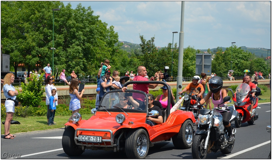 harleydavidsonopenroadfelvonulasmotorgaca201300277