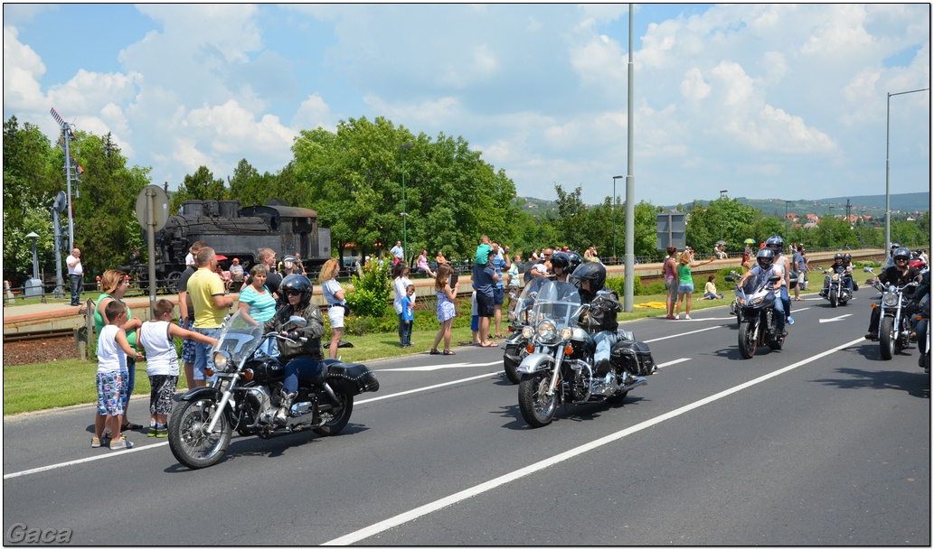 harleydavidsonopenroadfelvonulasmotorgaca201300284