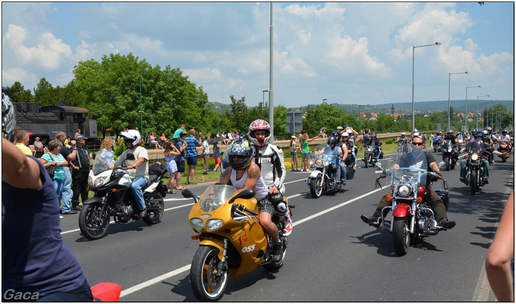 harleydavidsonopenroadfelvonulasmotorgaca201300374