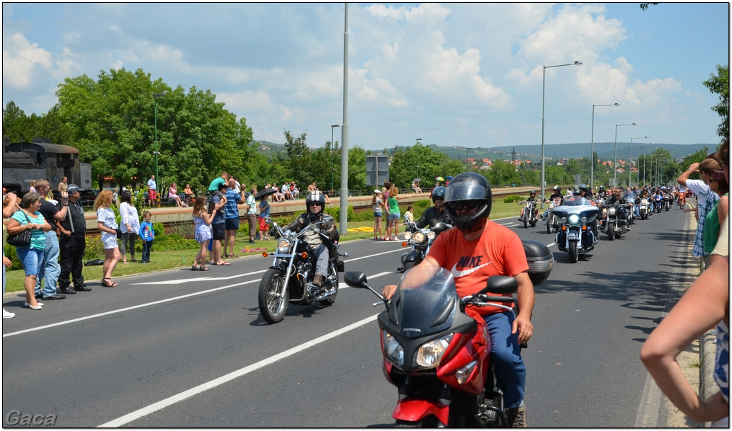 harleydavidsonopenroadfelvonulasmotorgaca201300385