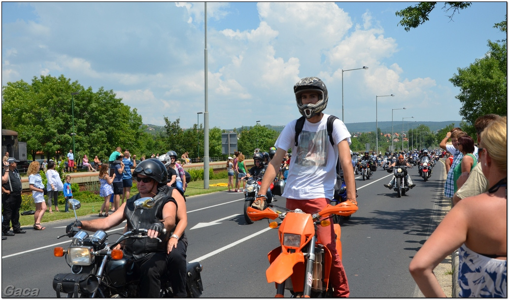 harleydavidsonopenroadfelvonulasmotorgaca201300391