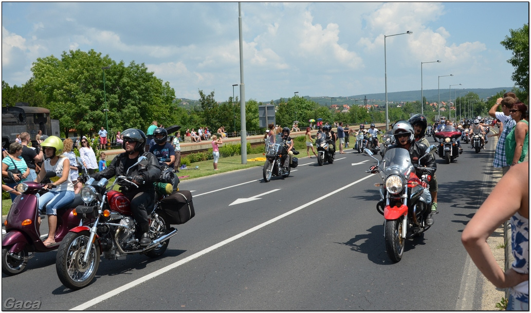 harleydavidsonopenroadfelvonulasmotorgaca201300393