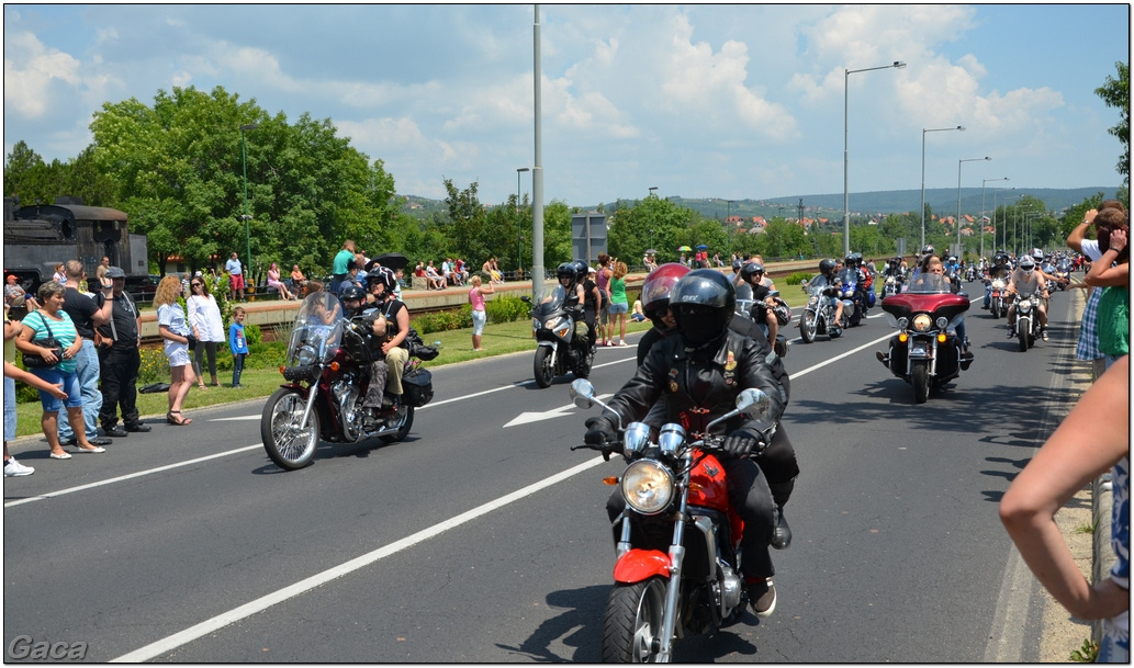 harleydavidsonopenroadfelvonulasmotorgaca201300394