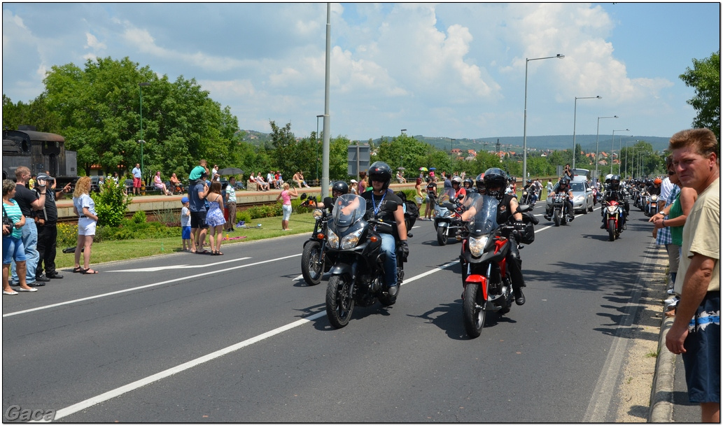 harleydavidsonopenroadfelvonulasmotorgaca201300430