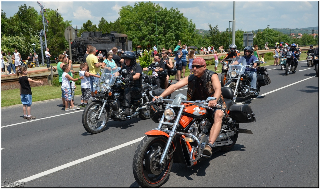 harleydavidsonopenroadfelvonulasmotorgaca201300454