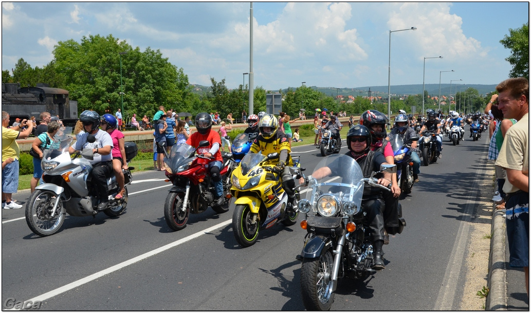 harleydavidsonopenroadfelvonulasmotorgaca201300459