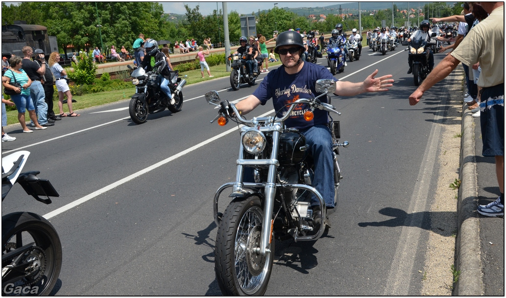 harleydavidsonopenroadfelvonulasmotorgaca201300471