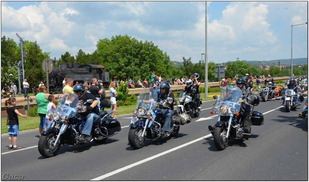 harleydavidsonopenroadfelvonulasmotorgaca201300491