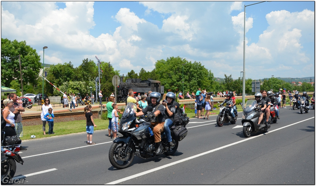 harleydavidsonopenroadfelvonulasmotorgaca201300499