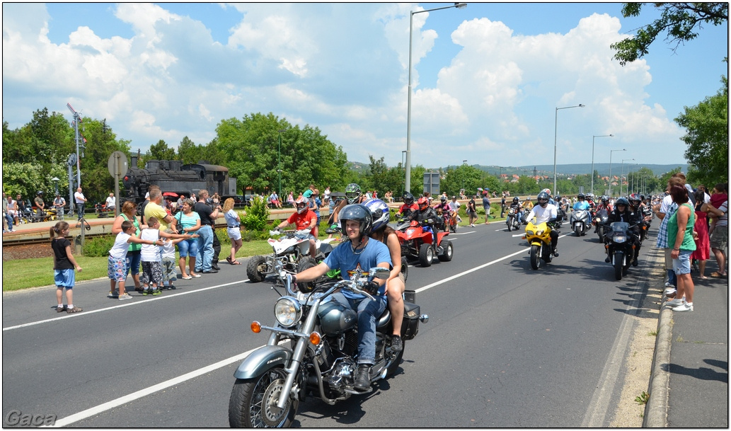 harleydavidsonopenroadfelvonulasmotorgaca201300536