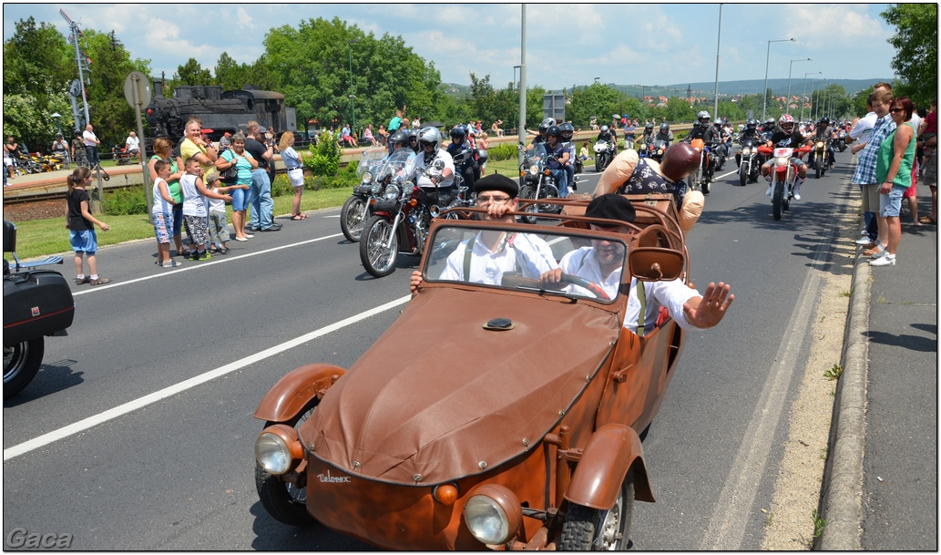 harleydavidsonopenroadfelvonulasmotorgaca201300544