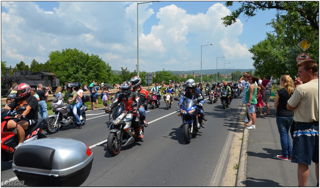 harleydavidsonopenroadfelvonulasmotorgaca201300560