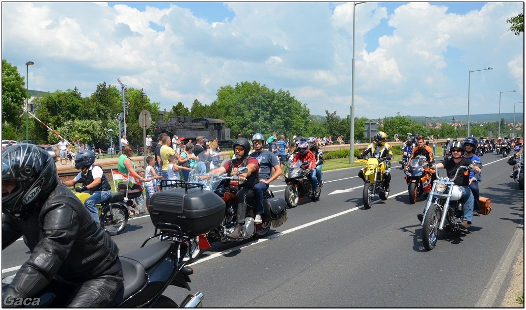 harleydavidsonopenroadfelvonulasmotorgaca201300572