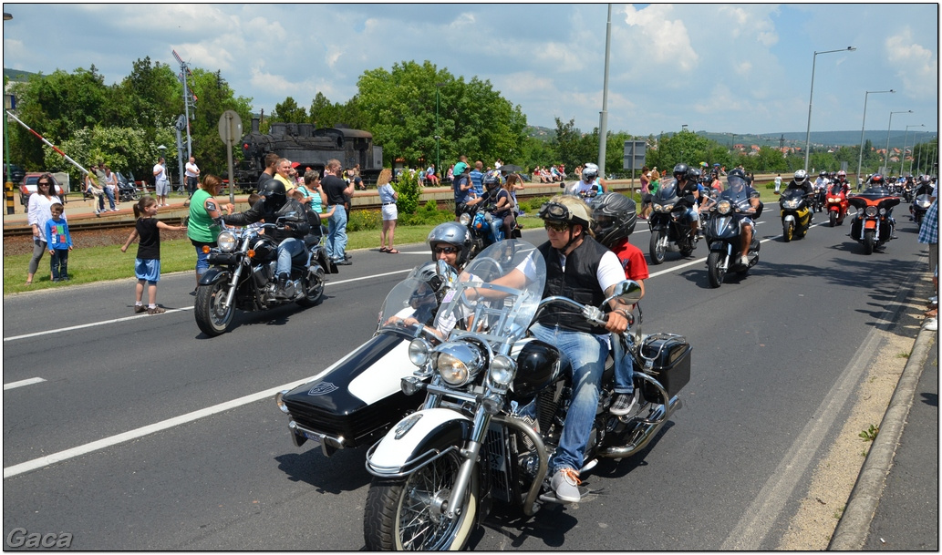 harleydavidsonopenroadfelvonulasmotorgaca201300580