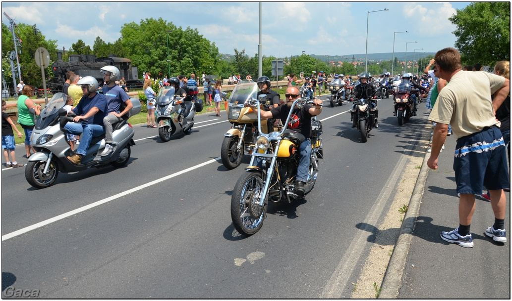 harleydavidsonopenroadfelvonulasmotorgaca201300587