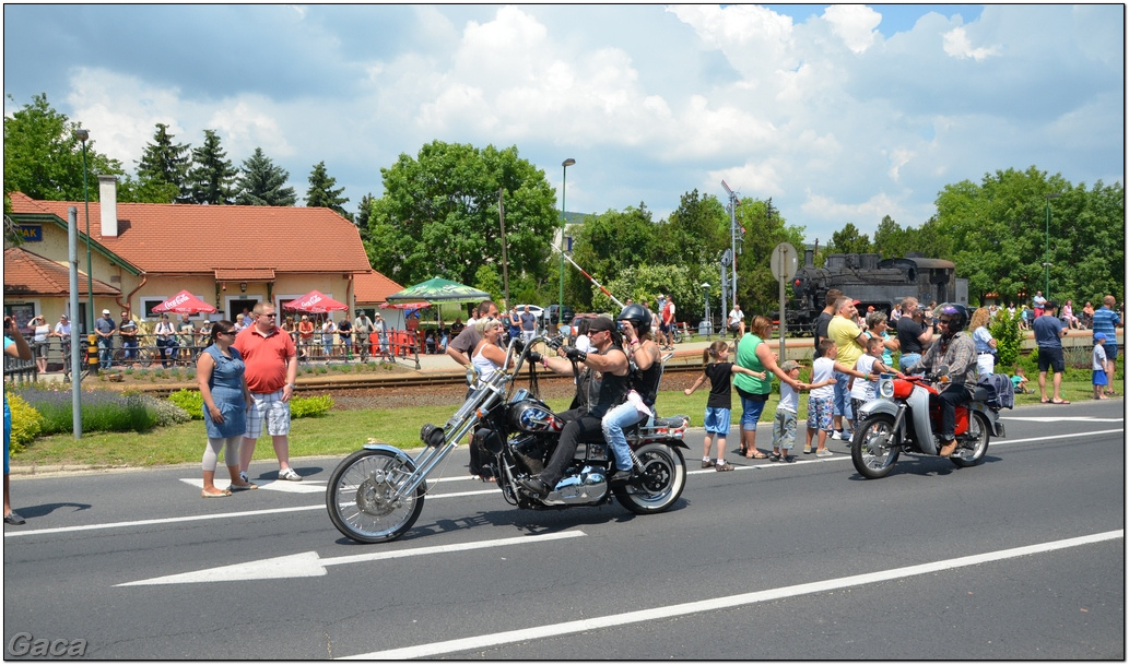 harleydavidsonopenroadfelvonulasmotorgaca201300591