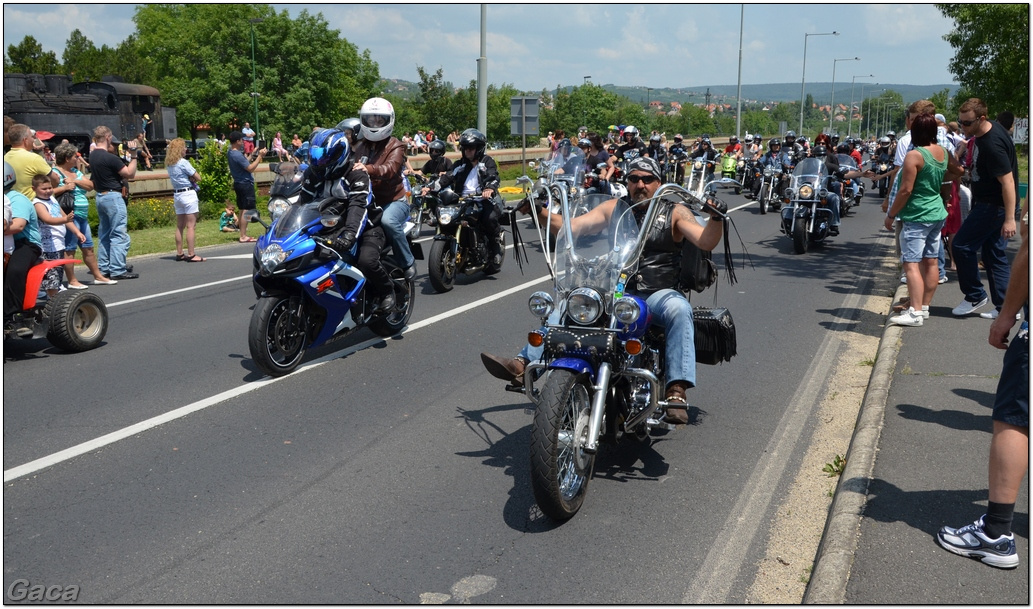 harleydavidsonopenroadfelvonulasmotorgaca201300601